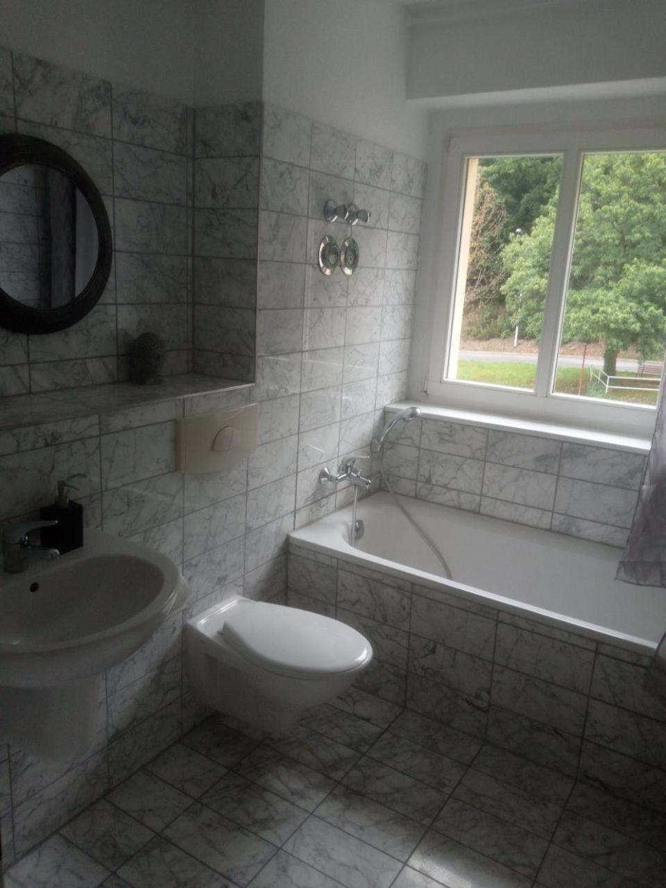 Elbenland Saechsische Schweiz II - Komfortable 2-Raum-Wohnung Im Herzen Der Saechsischen Schweiz Sebnitz Dış mekan fotoğraf